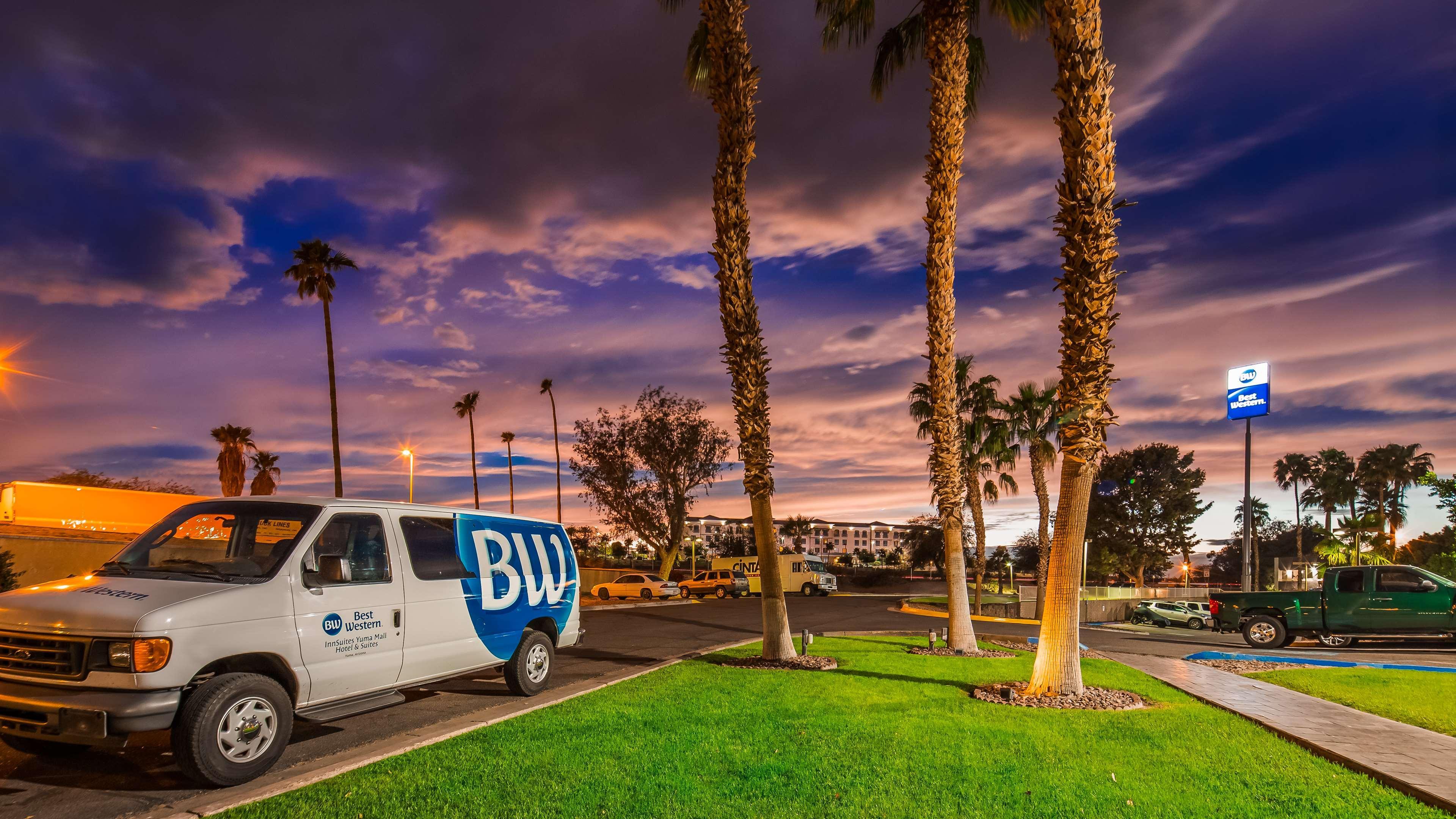 Best Western Yuma Mall Hotel & Suites Екстер'єр фото
